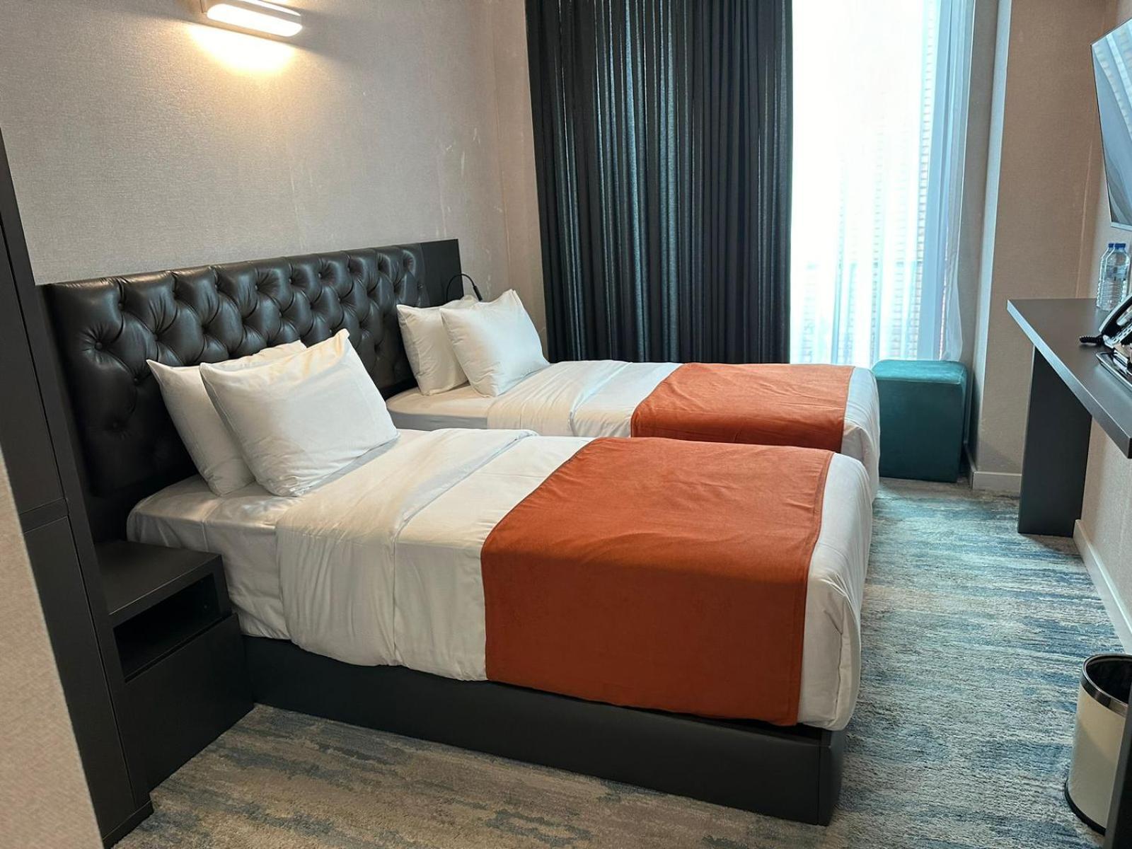 M 1 T Hotel Tbilisi Zewnętrze zdjęcie