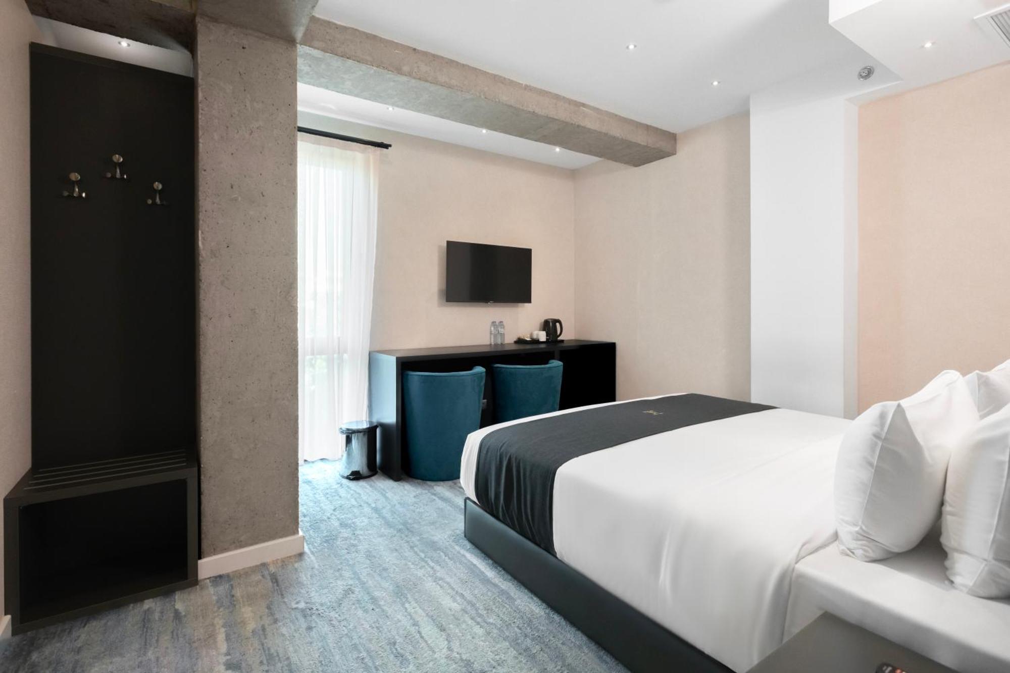 M 1 T Hotel Tbilisi Zewnętrze zdjęcie