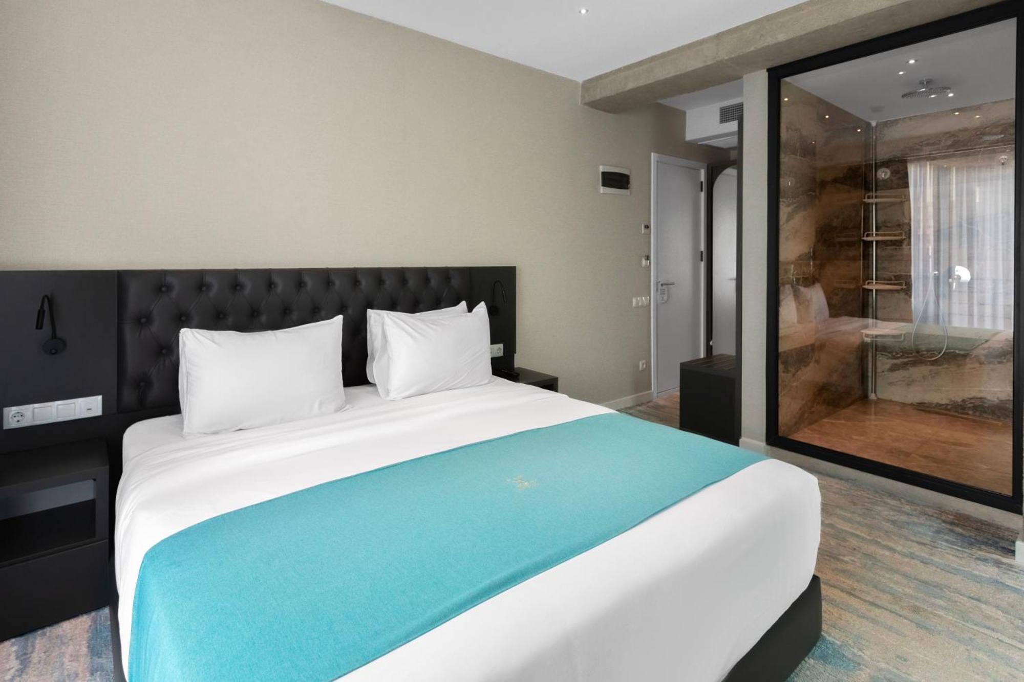 M 1 T Hotel Tbilisi Zewnętrze zdjęcie