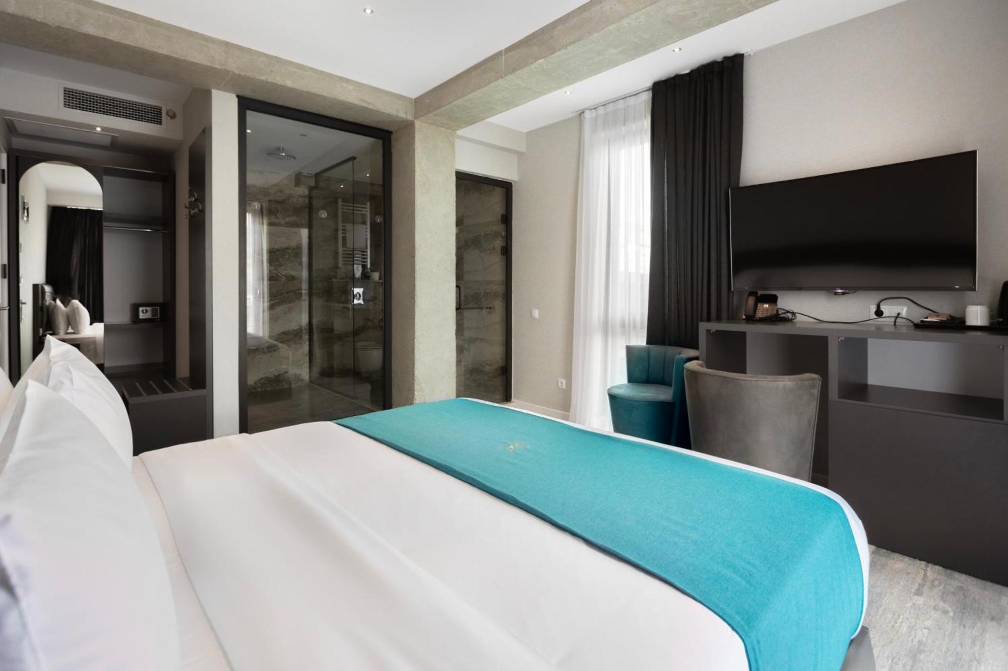 M 1 T Hotel Tbilisi Zewnętrze zdjęcie