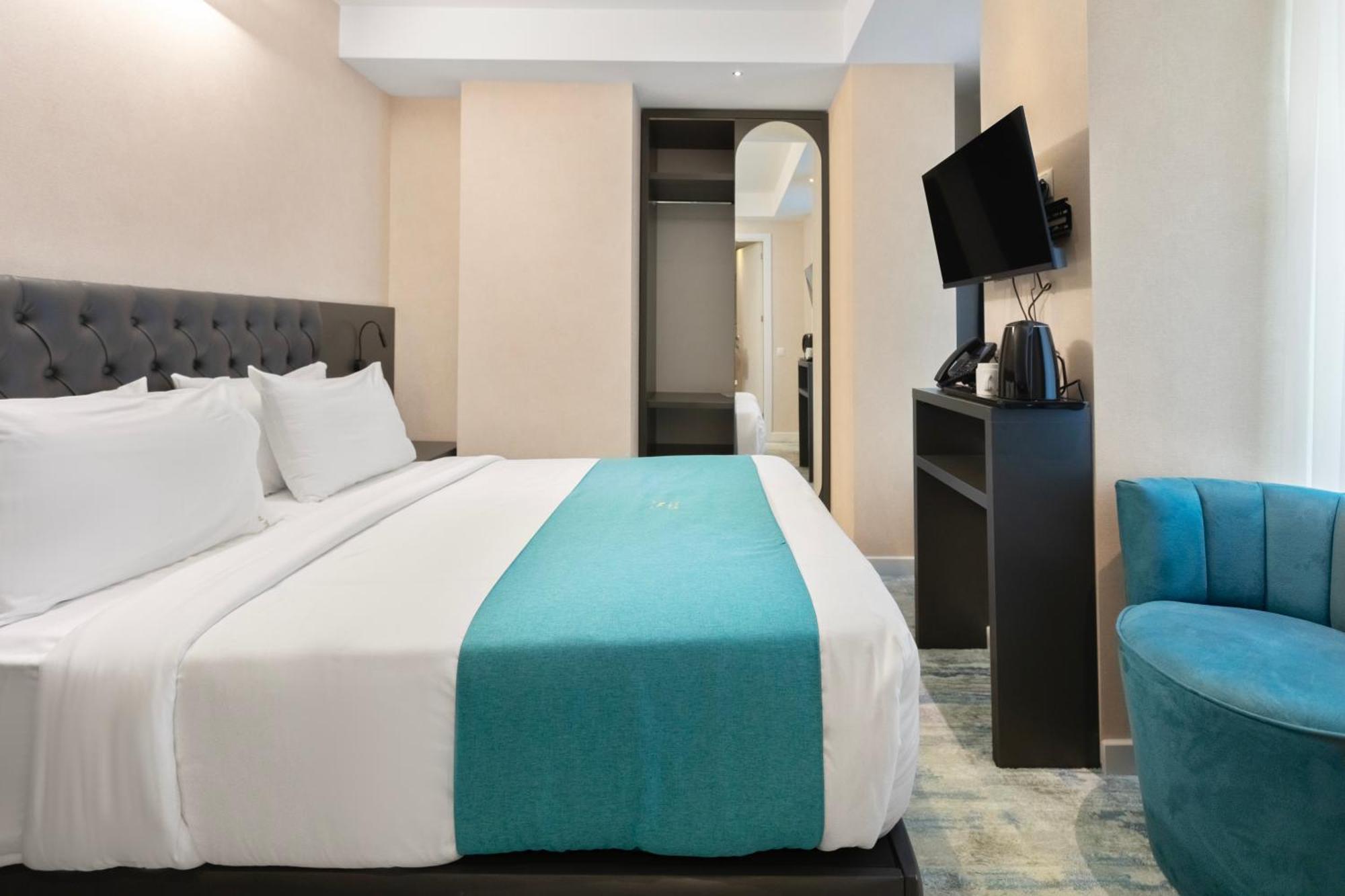 M 1 T Hotel Tbilisi Zewnętrze zdjęcie
