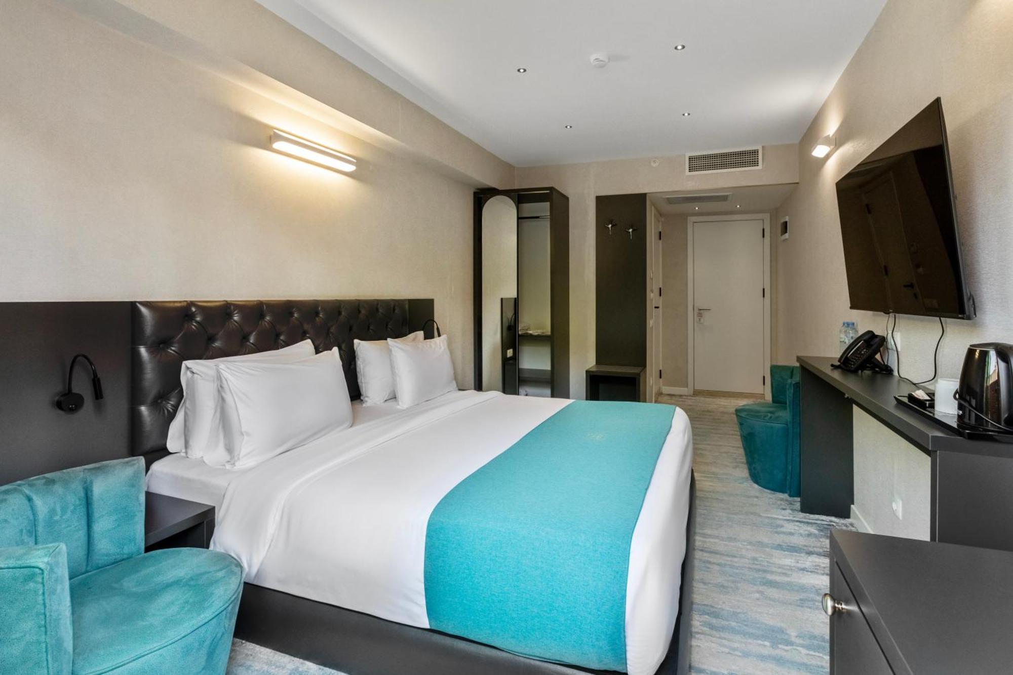 M 1 T Hotel Tbilisi Zewnętrze zdjęcie